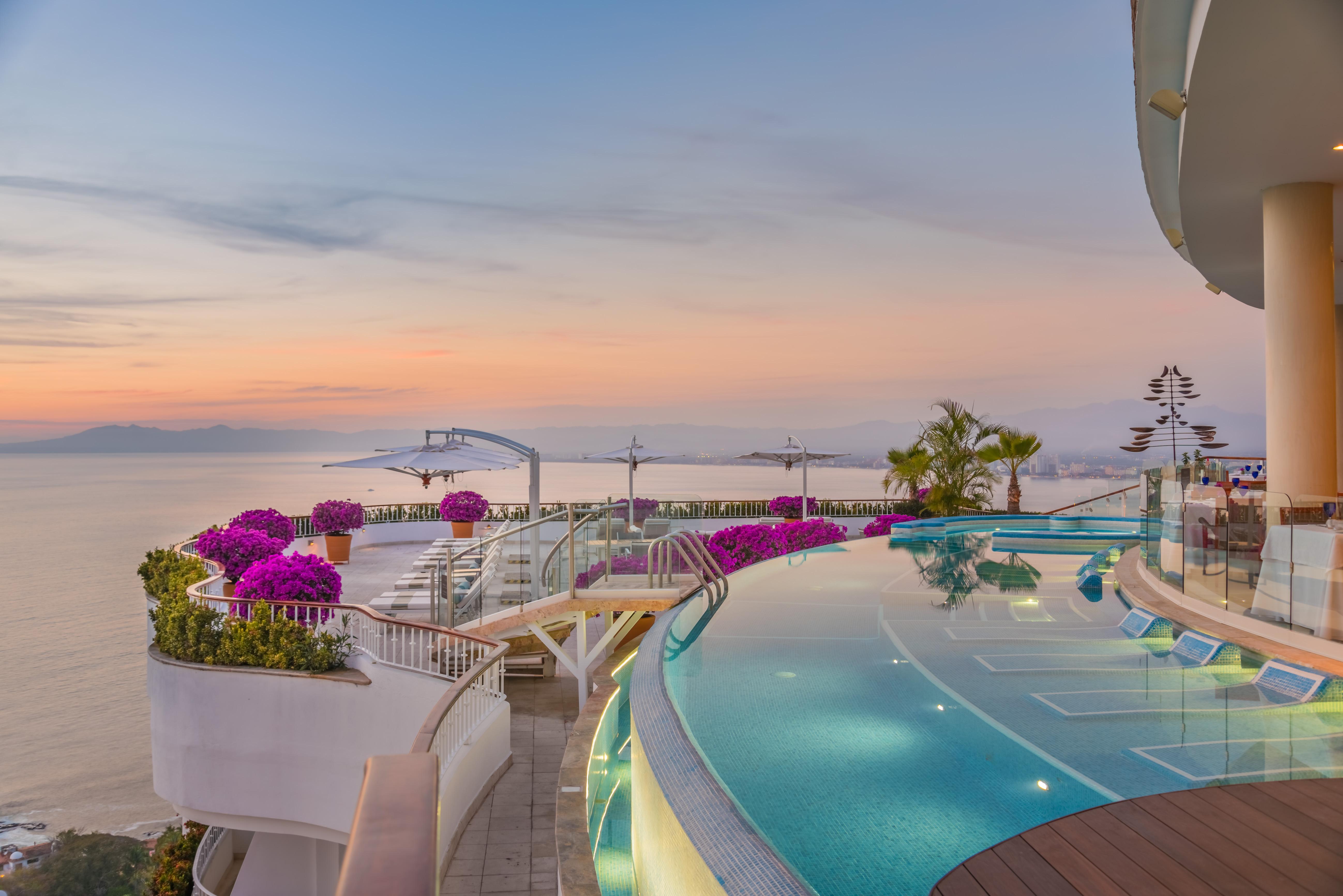 Grand Miramar All Luxury Suites & Residences (Adults Only) Puerto Vallarta Exteriér fotografie